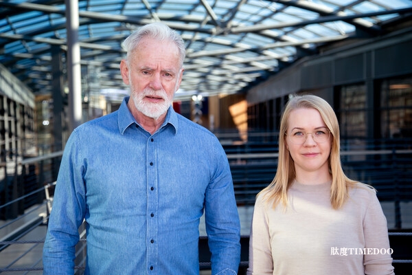 Kari Stefansson CEO of deCODE genetics and senior author on the paper in Nature Genetics, with Erna V. Ivarsdottir scientists at deCODE genetics and first author. 發(fā)現(xiàn)六個(gè)新基因的癌癥風(fēng)險(xiǎn)關(guān)聯(lián)-肽度TIMEDOO