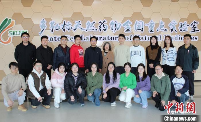 可殺滅多重耐藥真菌 中國(guó)科學(xué)家研究發(fā)現(xiàn)一種新型抗真菌藥-肽度TIMEDOO